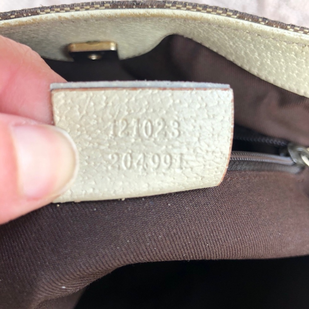 Authentic Gucci Handbag - Picture 10 of 10